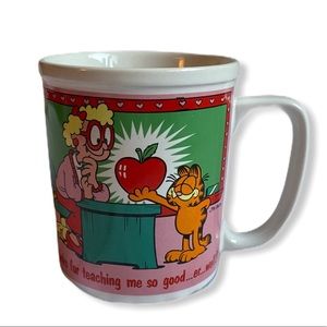 Vintage 1978 Garfield Mug
